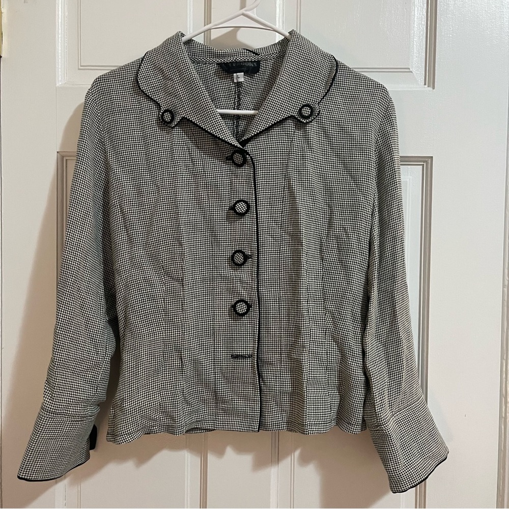 Houndstooth Button Up